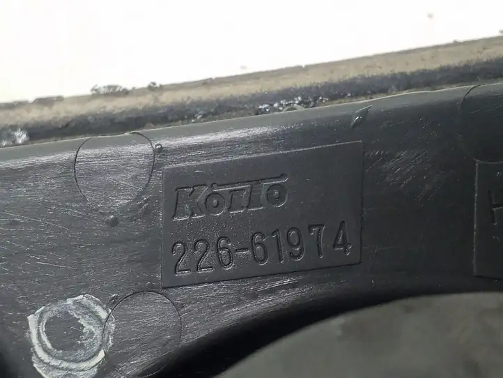 Mazda 6 (2002 - 2005) 22661974 Задний фонарь в крышке багажника — фото 5