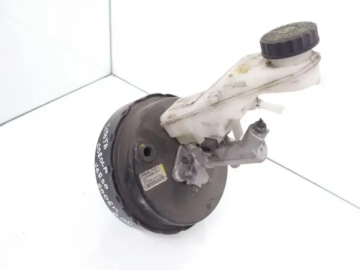 Toyota Corolla Verso E121 (2004 - 2007) 472000F030 Вакуумный усилитель тормозов — фото 1