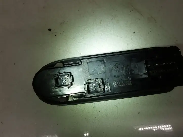 Citroen C5 (2008 - 2017) 96660257XT Кнопка стеклоподъемников — фото 4
