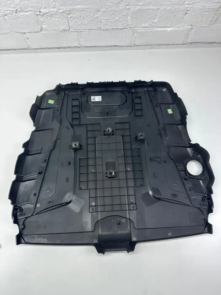Audi Q7 4M (2015 - ) 4M0133849L Крышка двигателя декоративная — фото 2