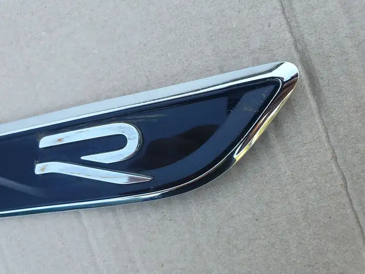Porsche Macan (95B) (2014 - 2018) 760853689R Эмблемы и надписи — фото 2