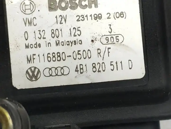 Audi A6 S6 C5 4B (1997 - 2001) 4B1820511 Двигатель задвижки потока воздуха — фото 6