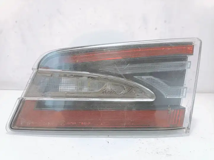 Tesla Model S (2012 - 2016) 600592400C Задний фонарь в крышке багажника — фото 1