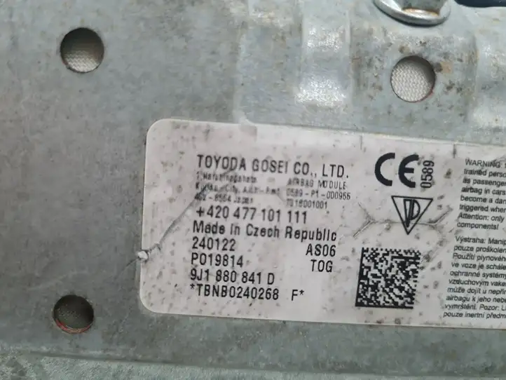 Porsche Taycan 9J1 (2019 - ) 9J1880841D Коленная подушка безопасности — фото 3