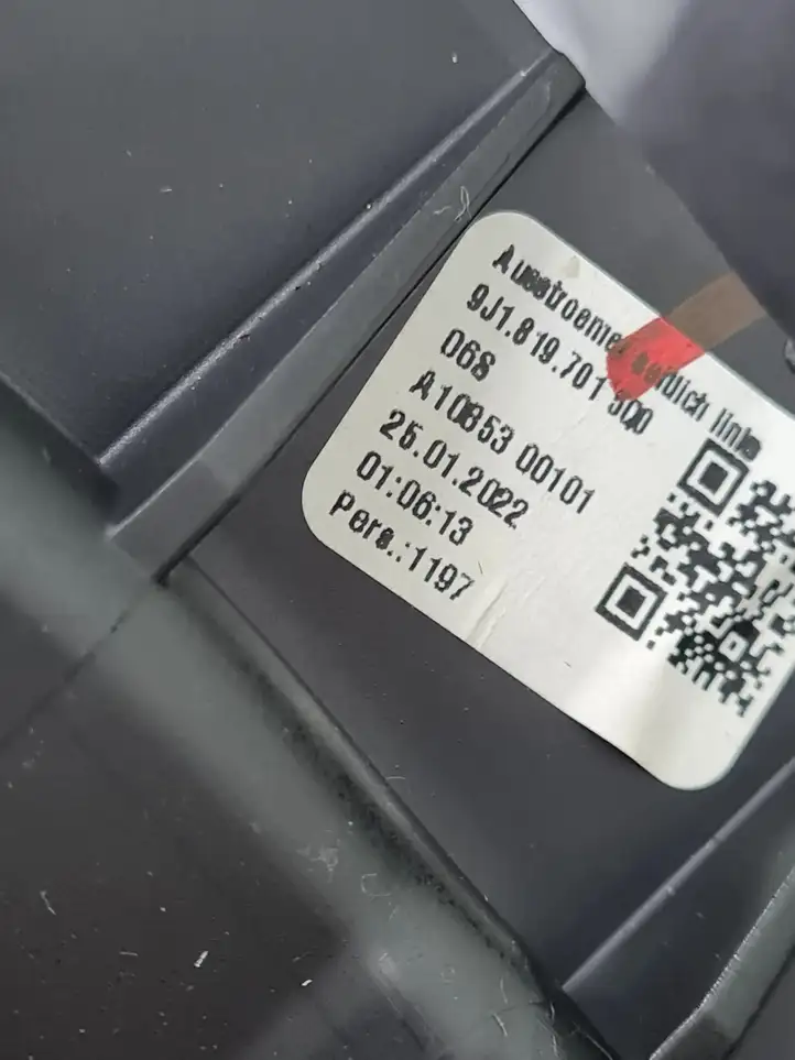 Porsche Taycan 9J1 (2019 - ) 9J1819701 Воздуховоды системы отопления/климатики — фото 3