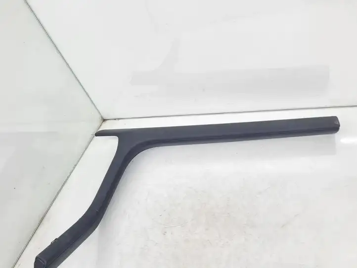 Porsche Taycan 9J1 (2019 - ) 9J1857004D Декоративная планка — фото 5