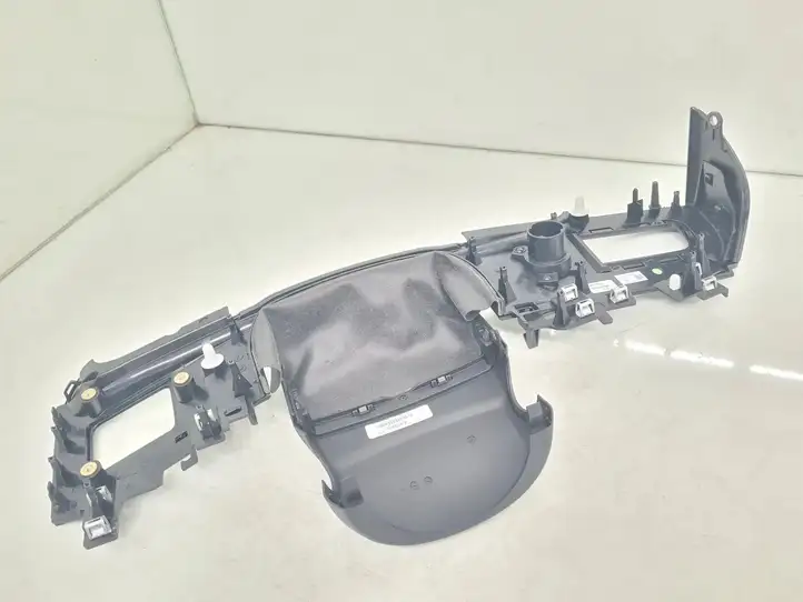 Porsche Taycan 9J1 (2019 - ) 9J1854397A Отделка внутренней панели салона — фото 4