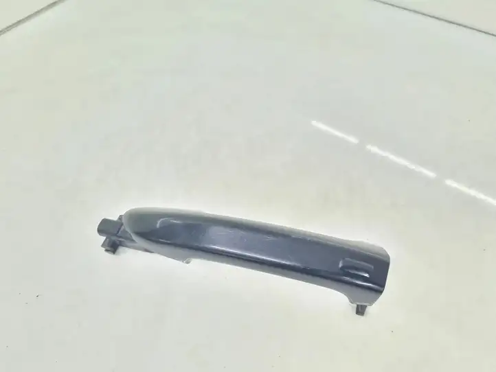 Volkswagen PASSAT B6 (2005 - 2010) 3C0839205D Наружная ручка задней двери — фото 1
