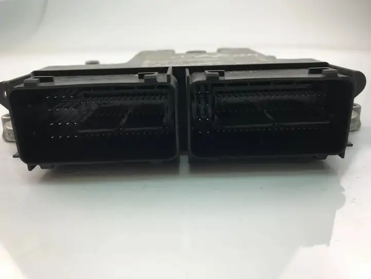 Ford Fiesta (2013 - 2017) CV6A12B684BD Блок управления двигателем (ECU) — фото 2