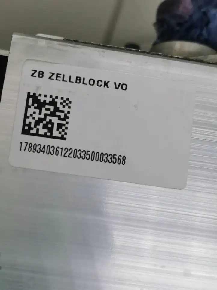 Mercedes-Benz EQC (2018 - ) A7893413700 Аккумулятор гибридного / электрического автомобиля — фото 6