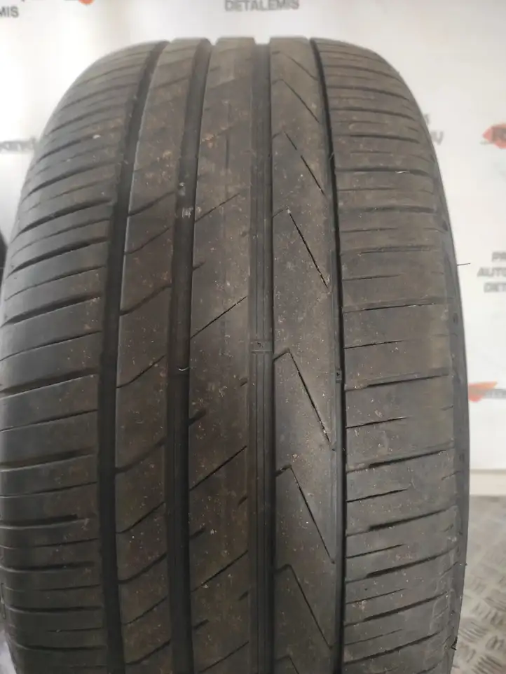 BMW X5 E70 (2006 - 2013) 25555R18 Летняя шина R18 — фото 7