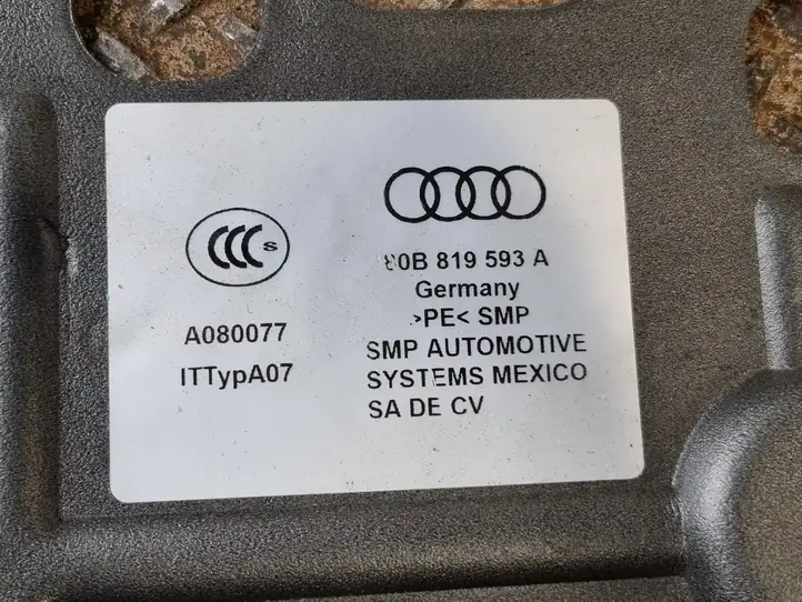 Audi Q5 SQ5 (2017 - ) 80B819593A Звукоизоляция панели приборов — фото 2