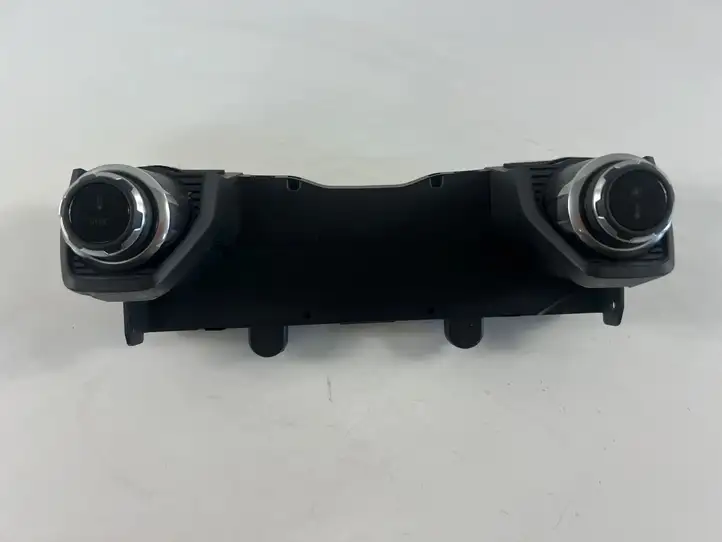 Volvo S90, V90 (2020 - ) 8890669966 Управление климат контролем — фото 1