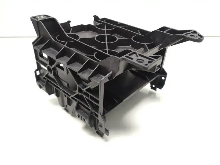 Audi A4 S4 B8 8K (2007 - 2011) 8T0907368A Кронштейн усилителя звука — фото 2