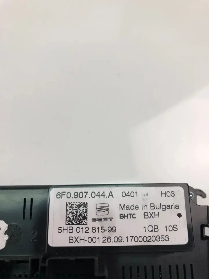 Seat Arona (2017 - ) 6F0907044A Управление климат контролем — фото 4