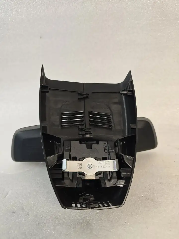 BMW 1 F40 (2019 - ) 683830904 Салонное зеркало заднего вида — фото 4