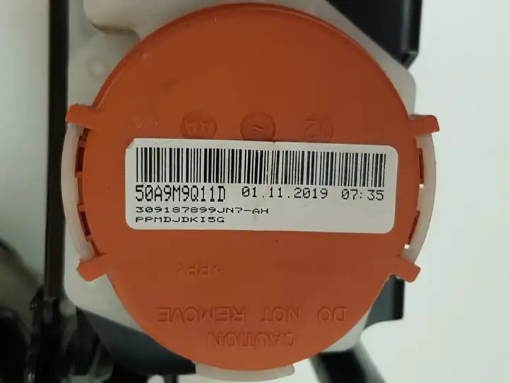Nissan Navara D23 (2015 - ) 888854KJ0A Задний ремень безопасности — фото 3
