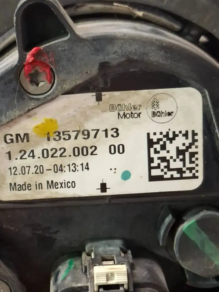Chevrolet Volt I (2010 - 2015) 13579713 Электроциркуляционный насос — фото 4