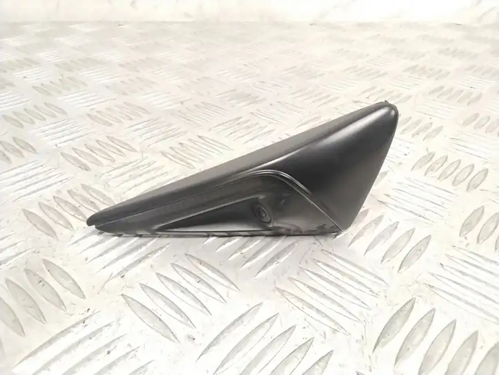 Tesla Model 3 (2017 - 2023) 112510777C Поворотный фонарь крыла — фото 1