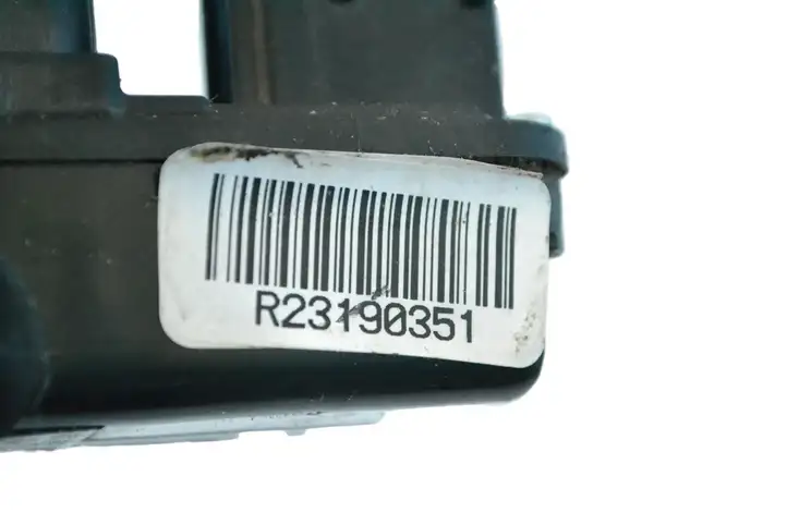 Chevrolet Corvette C7 (2014 - 2019) 23190351 Замок ручки двери — фото 4