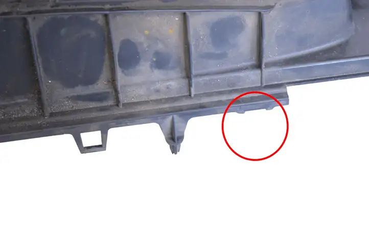 Tesla Model S (2012 - 2016) 600819300B Детали воздухозаборника — фото 7