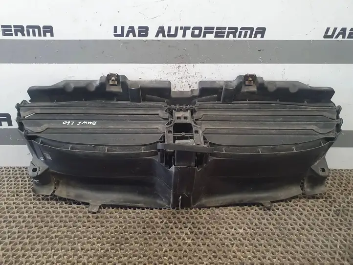 BMW 5 E60 E61 (2004 - 2010) 51117178116 Дефлектор воздуха — фото 13