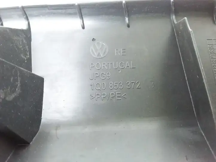 Volkswagen Eos (2006 - 2010) 1Q0853372 Внутренняя отделка переднего порога — фото 4