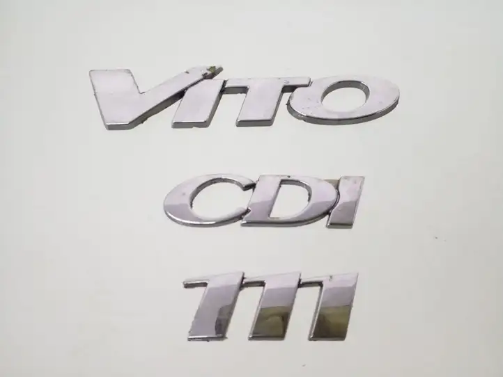 Mercedes-Benz Vito Viano W639 (2003 - 2010) Эмблема производителя — фото 1