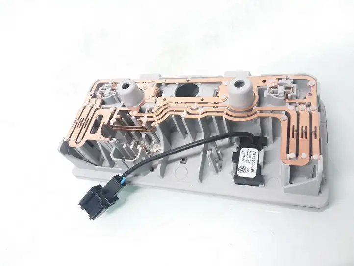 Skoda Fabia Mk3 (NJ) (2015 - 2021) 3B0947105C Передняя подсветка — фото 2