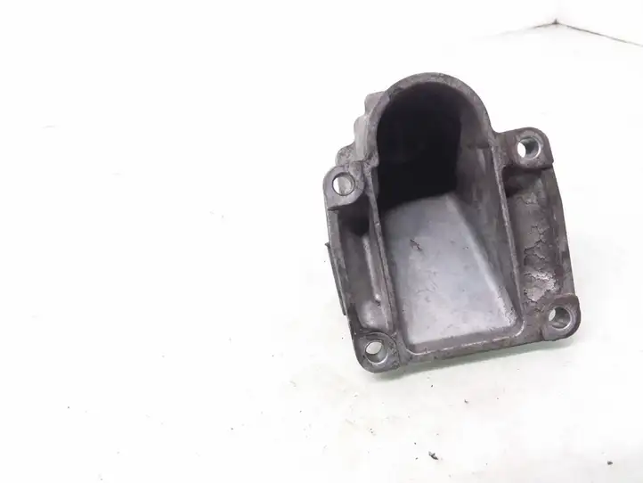 Mercedes-Benz E W210 (1995 - 2002) 6112231004 Кронштейн двигателя — фото 2