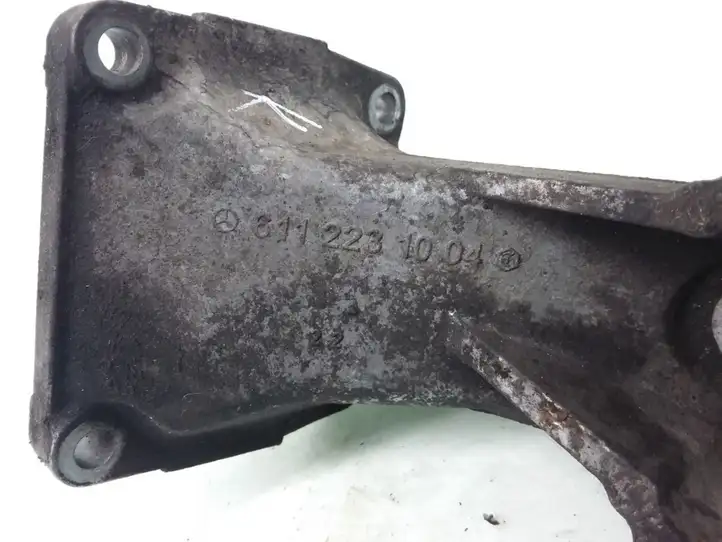 Mercedes-Benz E W210 (1995 - 2002) 6112231004 Кронштейн двигателя — фото 3