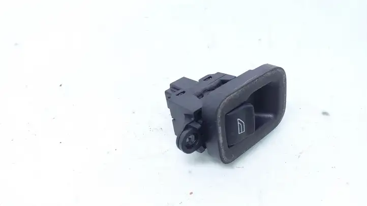Volvo V50 (2004 - 2008) 30658449 Кнопка стеклоподъемников — фото 1