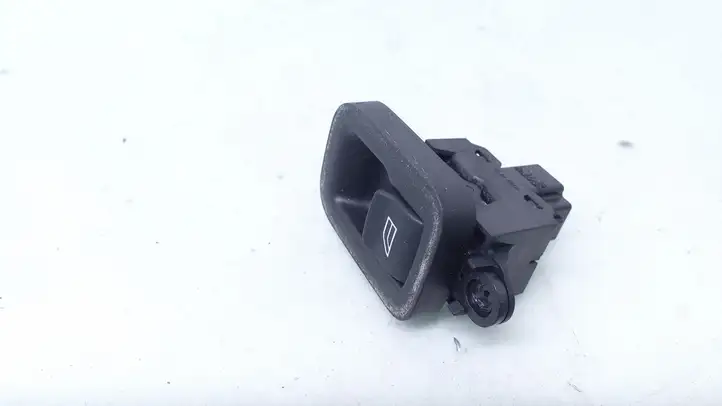 Volvo V50 (2004 - 2008) 30658449 Кнопка стеклоподъемников — фото 2