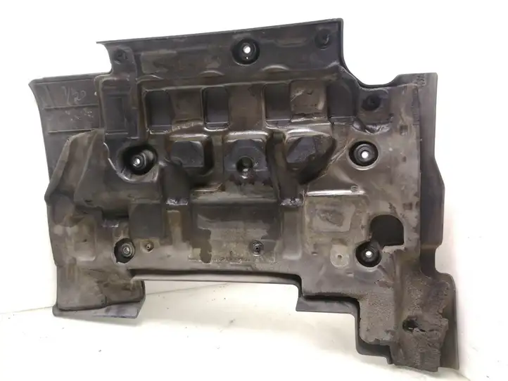 Toyota Avensis T220 (2000 - 2003) 1261127021 Крышка двигателя декоративная — фото 2