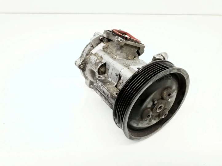 7500594 BMW 3 E90 E91 Vairo stiprintuvo siurblys