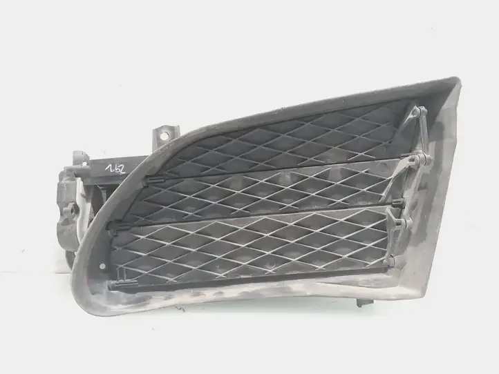 Tesla Model S (2012 - 2016) 100726900E Нижняя решетка переднего бампера — фото 3