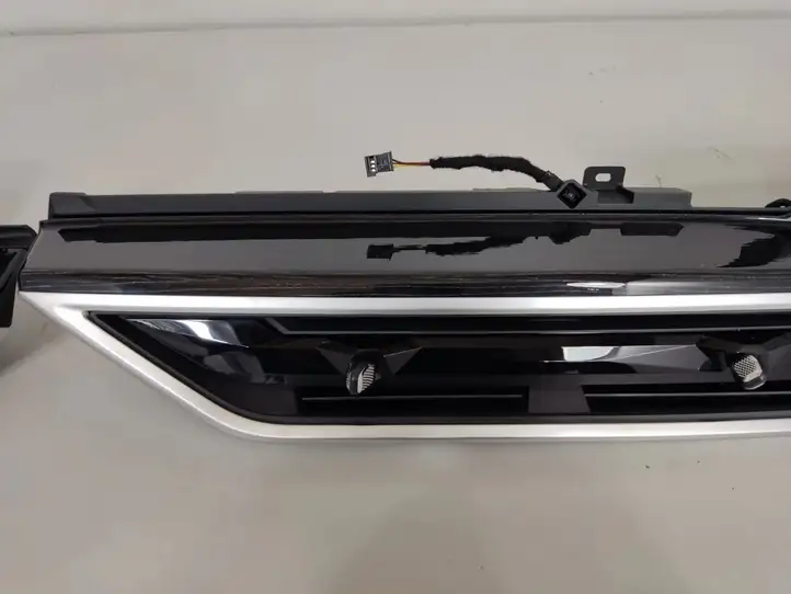 BMW X6M G06 F96 (2019 - ) 9634830 Декоративная планка — фото 10