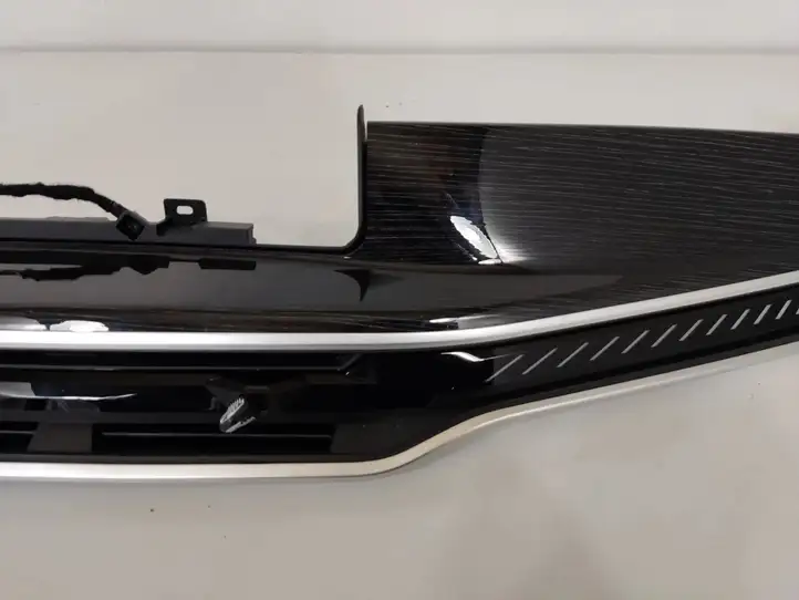 BMW X6M G06 F96 (2019 - ) 9634830 Декоративная планка — фото 11