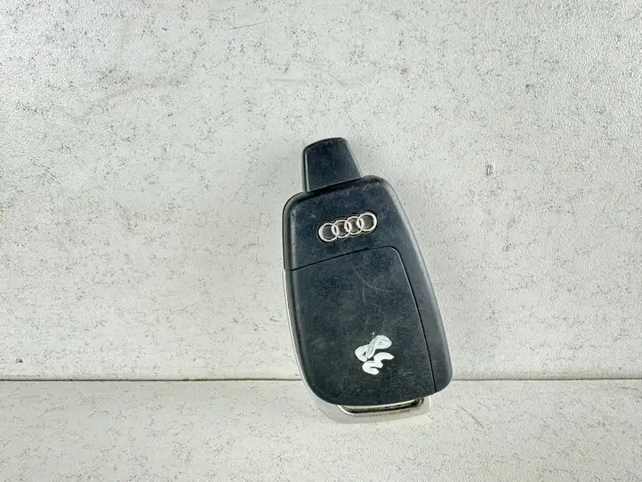 Audi A6 S6 C6 4F (2008 - 2011) 4F0909507B Пульт управления Webasto — фото 2