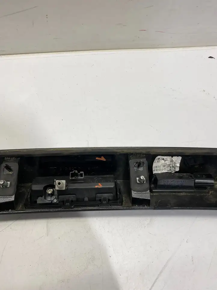 Porsche Cayenne (92A) (2011 - 2017) 9Y0827574 Подсветка номера — фото 4