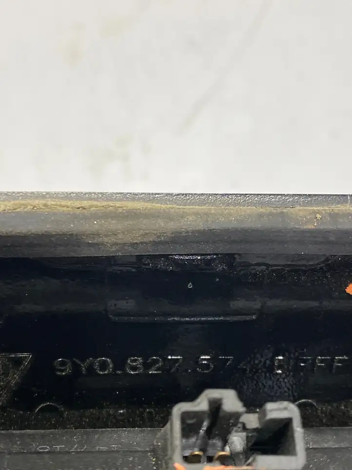 Porsche Cayenne (92A) (2011 - 2017) 9Y0827574 Подсветка номера — фото 5
