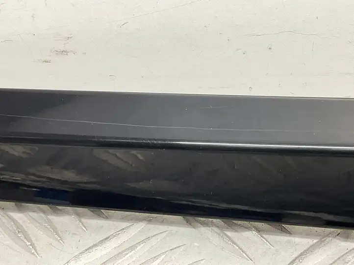 Volkswagen PASSAT B8 (2015 - ) 3G9805946 Накладка заднего стекла — фото 2