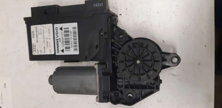 8E0959802A Audi A4 S4 B6 8E 8H Galinis varikliukas langų pakėlėjo