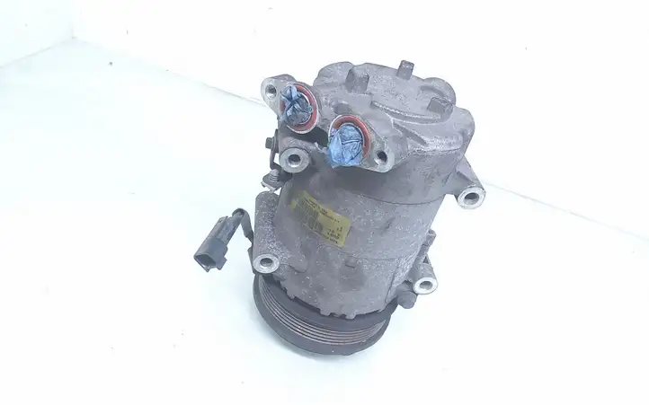 Ford Focus (2005 - 2008) 3M5W19D629KF Компрессор (насос) кондиционера воздуха — фото 1