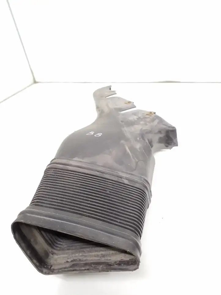 Volkswagen PASSAT B5.5 (2001 - 2005) 3B0129617G Детали воздухозаборника — фото 3