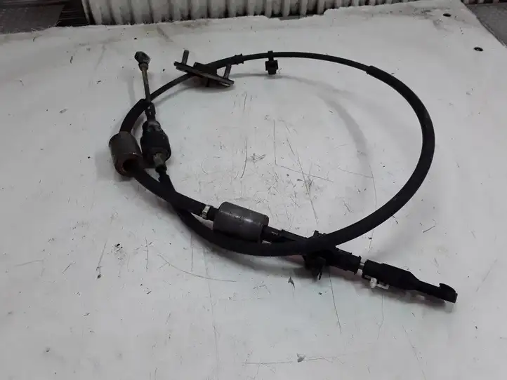 Ford Maverick (2000 - 2004)   Трос переключения передач