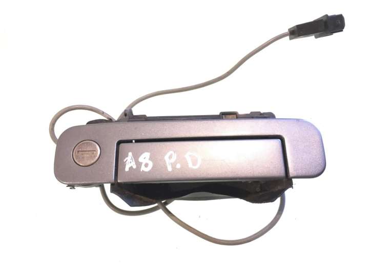 Audi A8 (1994 - 1999)  4A0837206D Наружная ручка