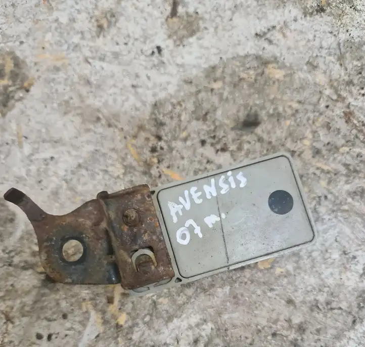 Toyota Avensis T250 (2006 - 2009)  8594205040 Реле обмыва фонарей