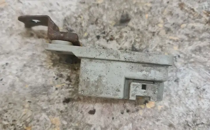 Toyota Avensis T250 (2006 - 2009)  8594205040 Реле обмыва фонарей