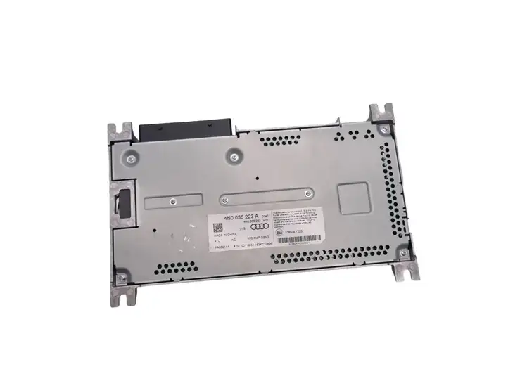 Audi A8 (2017 - )  4N0035223A Звукоусилитель